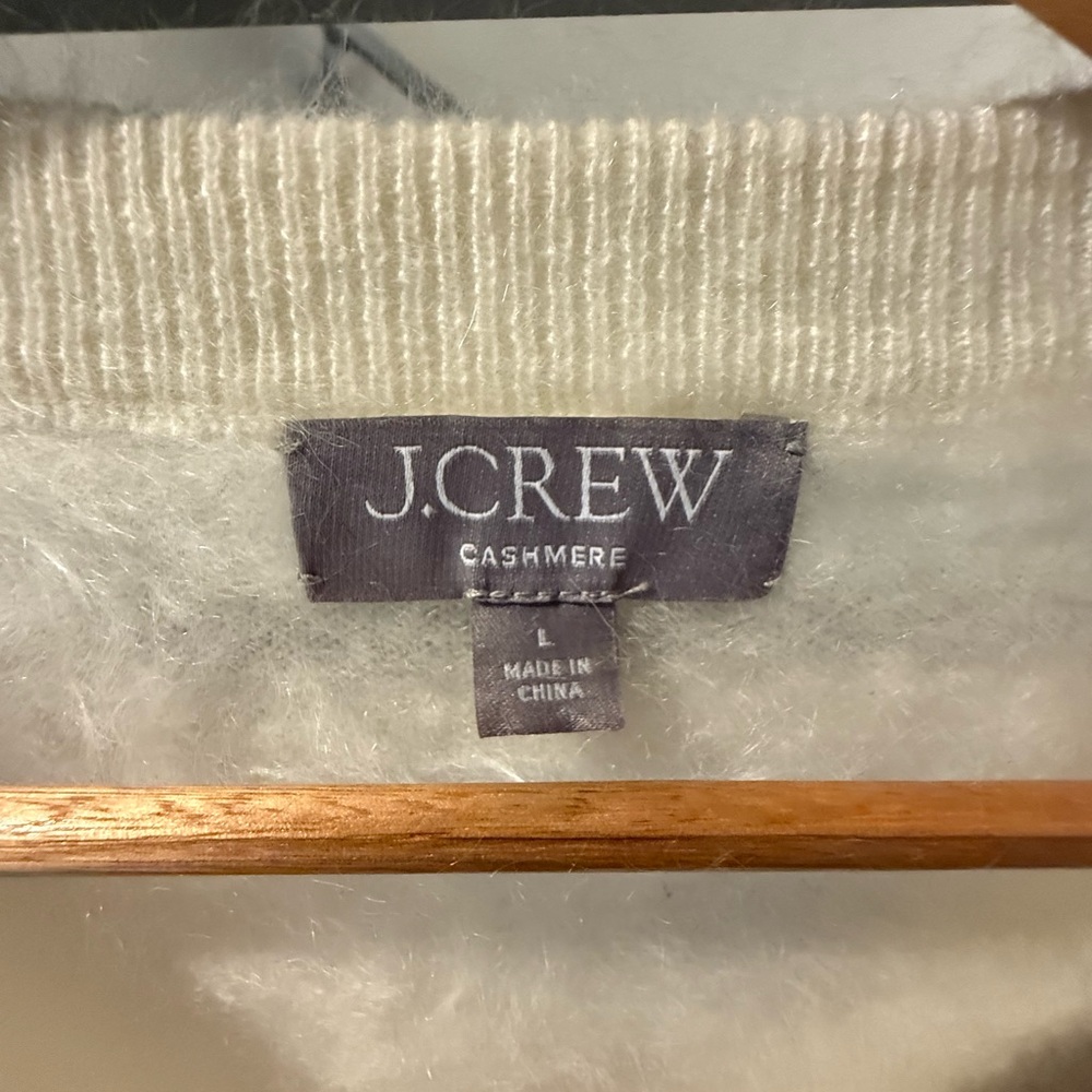 J Crew Cream Cashmere Relaxed Crewneck Sweater - Large - Picture 3 of 4